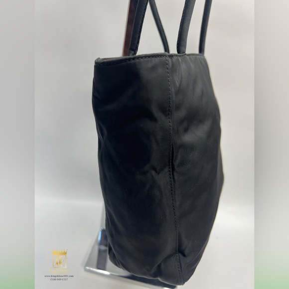 Prada tote - Picture 4 of 15